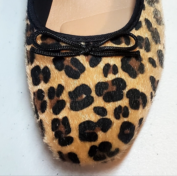 Afeetsing Leopard Flats - Picture 5 of 12